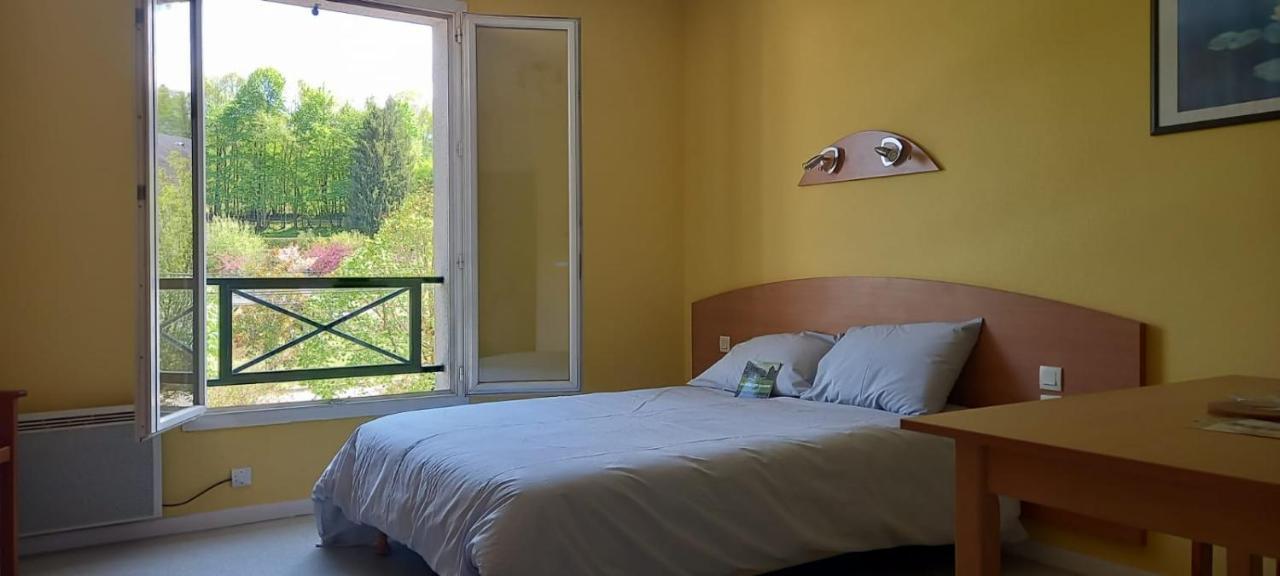 Studio très bien situé, belle vue, parking privé Bagnères-de-Bigorre Extérieur photo